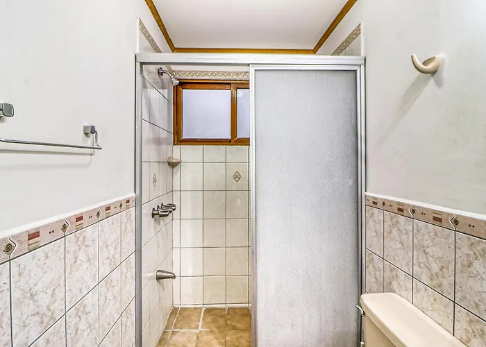 Apartment Ideal 2br Oceanfront 2nd-floor | Balcony Playa Flamingo