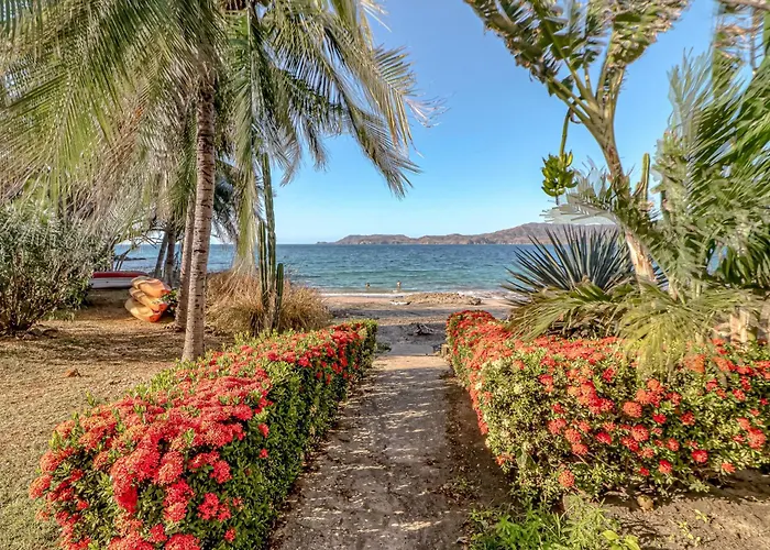 Apartment Ideal 2br Oceanfront 2nd-floor | Balcony *